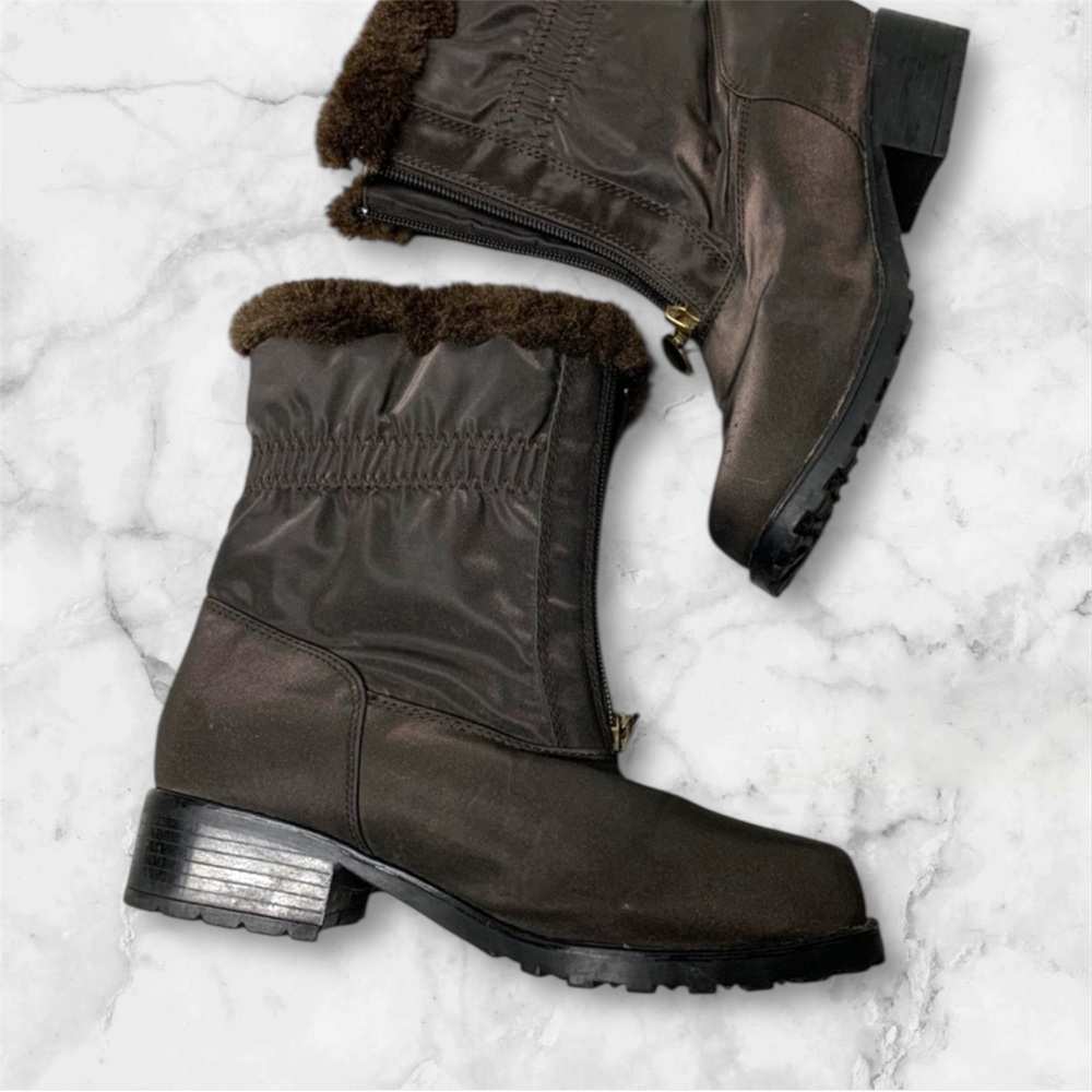 Vintage Weathermates brown zipper front faux fur lined weather resistant boots 6